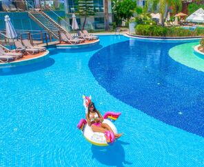 Long Beach Alanya  5*