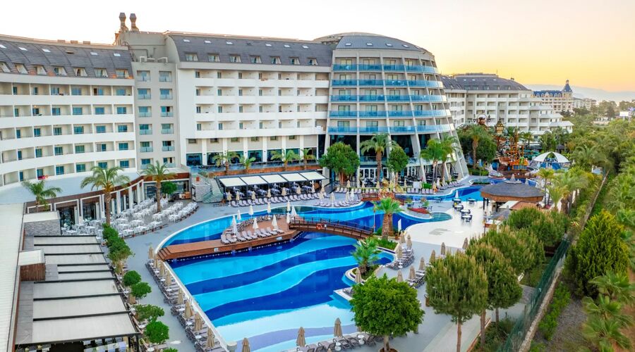 Long Beach Alanya  5*