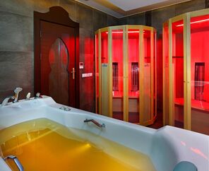 Sianji Well Being Resort   5*