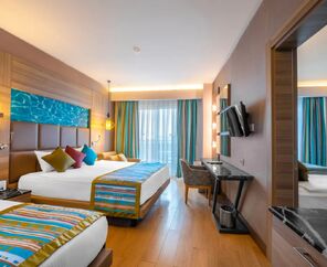 Long Beach Alanya  5*