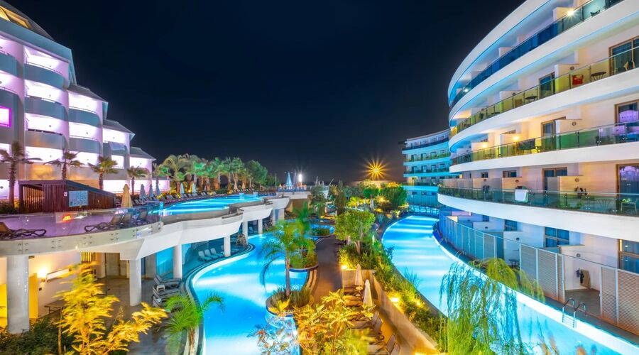 Long Beach Alanya  5*