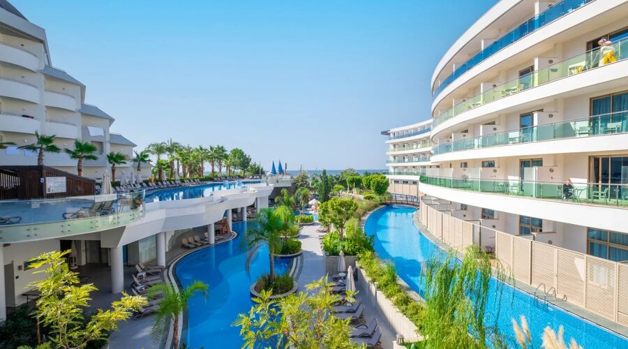 Long Beach Alanya  5*