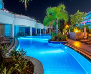 Long Beach Alanya  5*