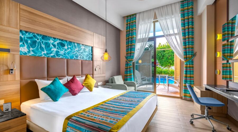 Long Beach Alanya  5*