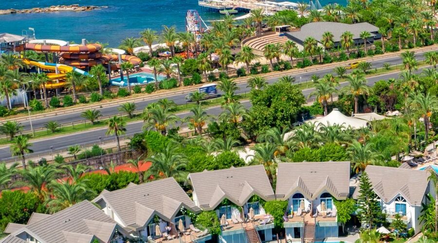 Long Beach Alanya  5*