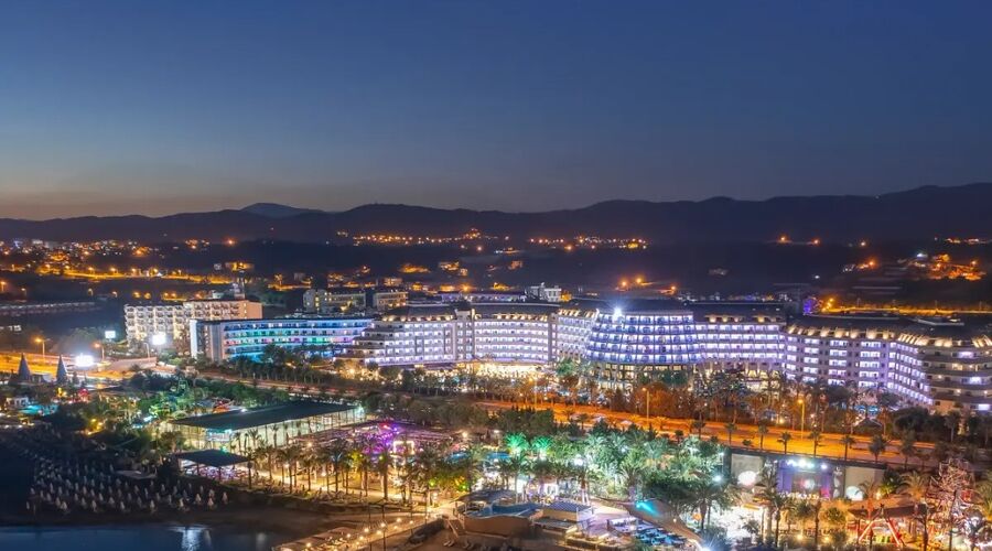 Long Beach Alanya  5*