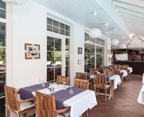 Hawaii Hotel By Yunus  4*