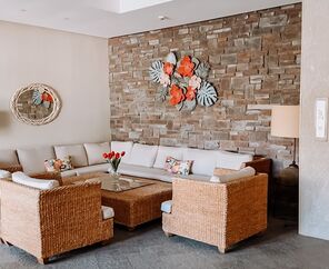 Hawaii Hotel By Yunus  4*