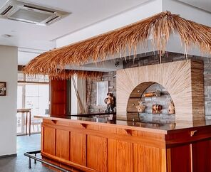 Hawaii Hotel By Yunus  4*