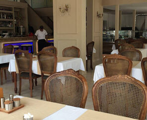 Almena City Hotel  3*