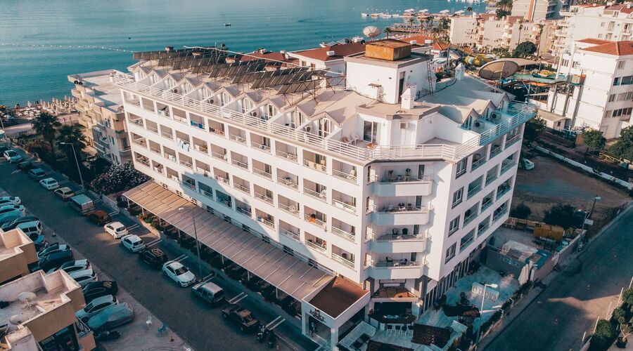 Mert Seaside Hotel  3*