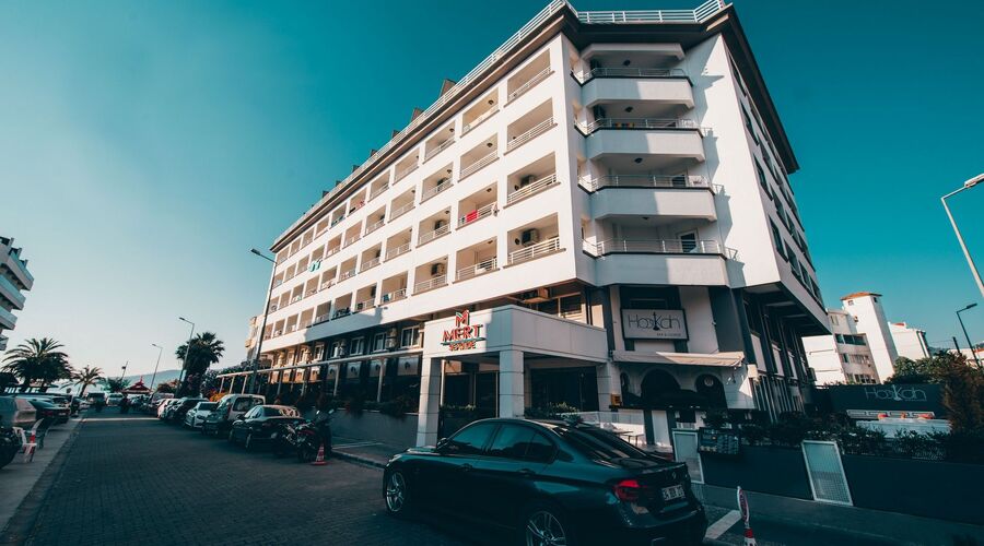 Mert Seaside Hotel  3*