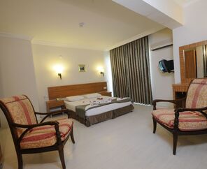 Mert Seaside Hotel  3*