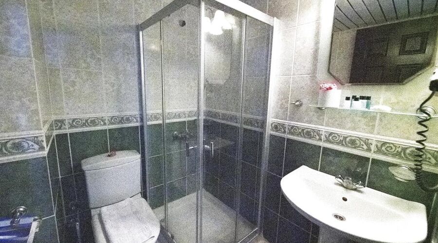 Mert Seaside Hotel  3*