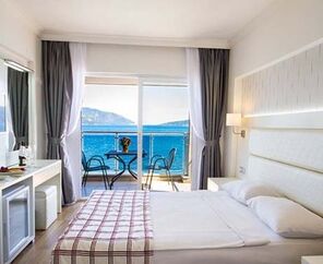 Yunus Hotel   3*
