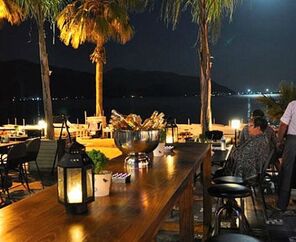 Yunus Hotel   3*