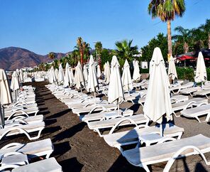 Yunus Hotel   3*