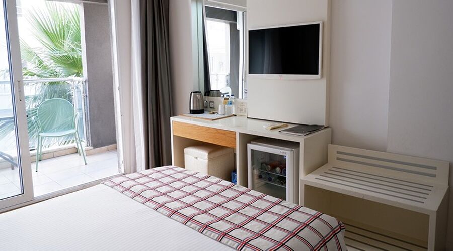 Yunus Hotel   3*