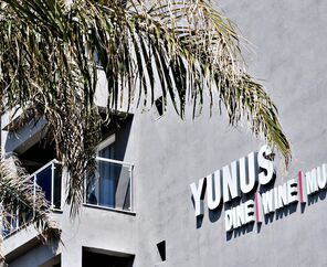 Yunus Hotel   3*