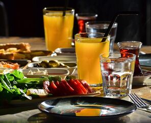 Yunus Hotel   3*