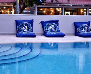 Yunus Hotel   3*