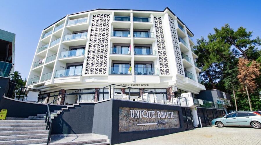 Class Unique Beach Hotel