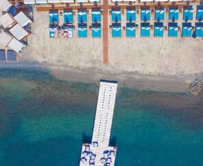 Class Unique Beach Hotel