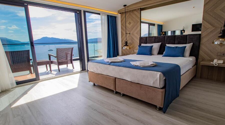 Class Unique Beach Hotel