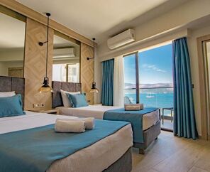 Class Unique Beach Hotel