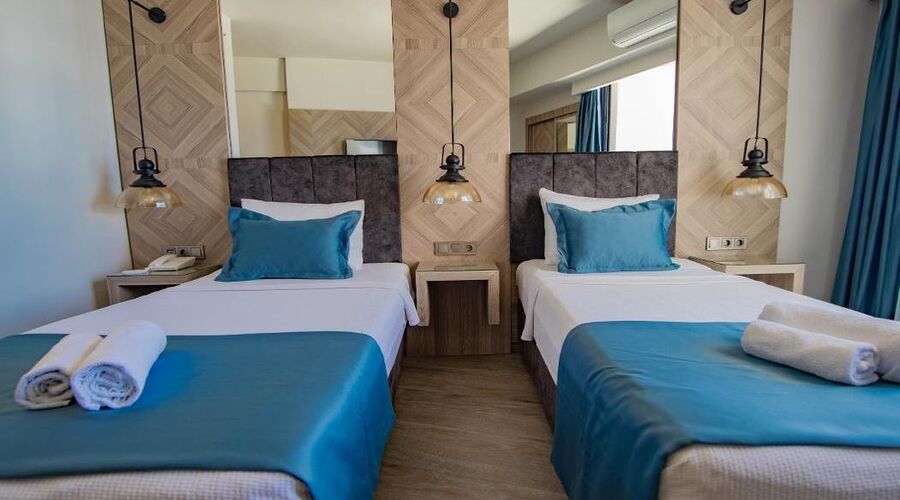 Class Unique Beach Hotel