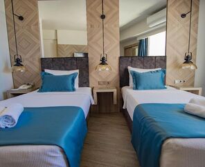 Class Unique Beach Hotel