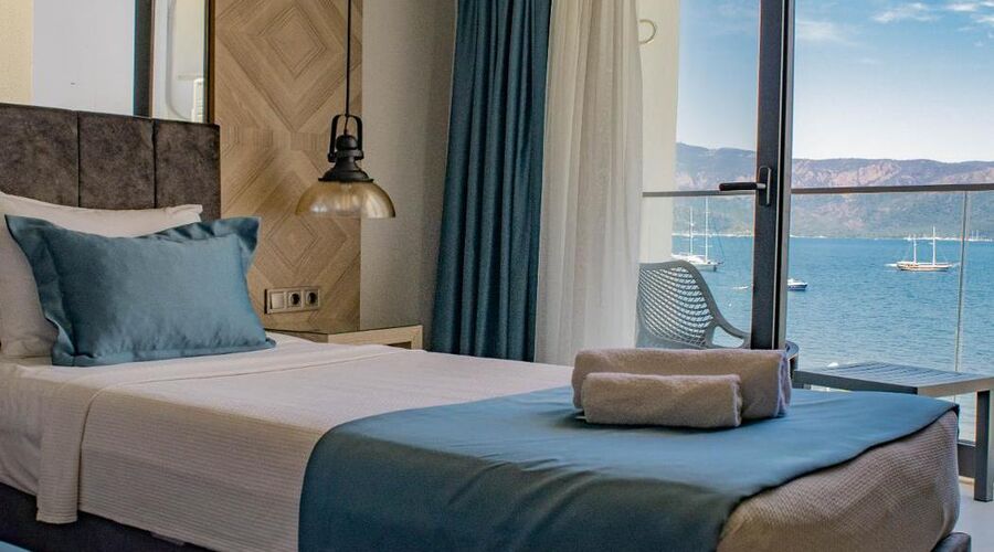 Class Unique Beach Hotel