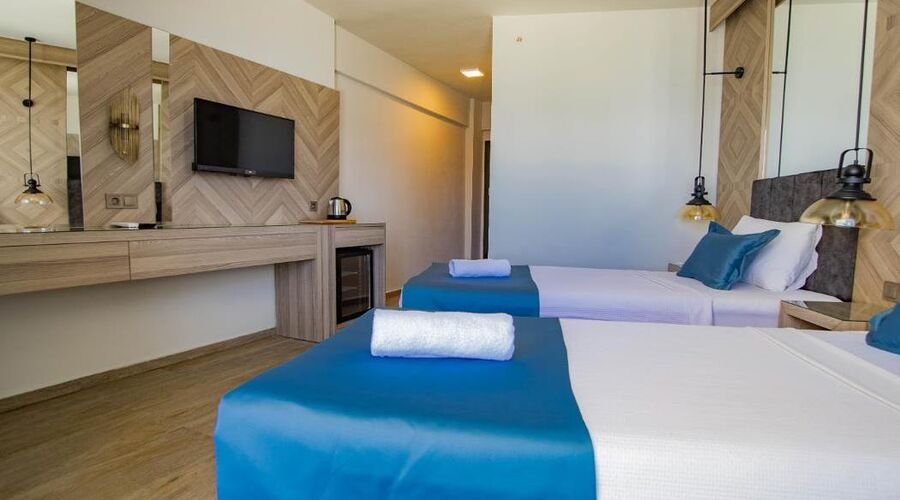 Class Unique Beach Hotel