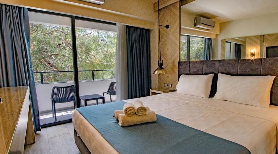 Class Unique Beach Hotel