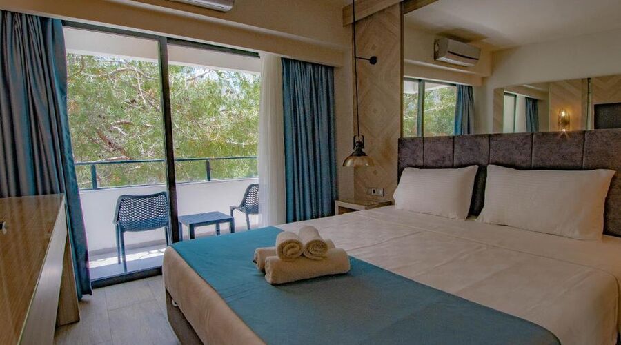 Class Unique Beach Hotel