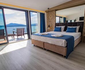 Class Unique Beach Hotel