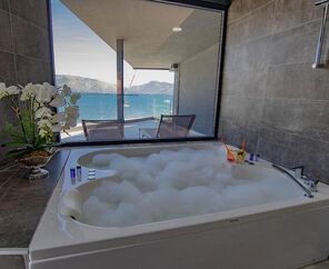 Class Unique Beach Hotel