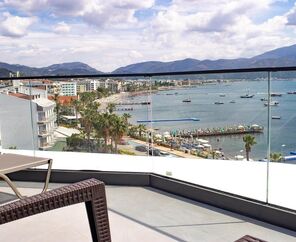 Class Unique Beach Hotel