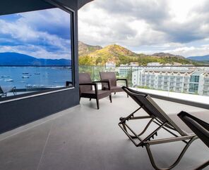 Class Unique Beach Hotel