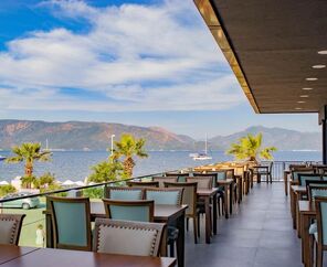 Class Unique Beach Hotel