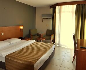 Surtel Hotel  3*