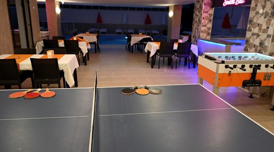 Roxx Royal Hotel  3*