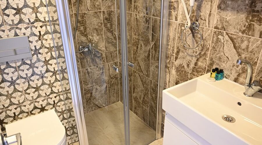 Roxx Royal Hotel  3*