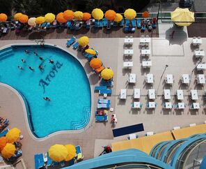 Arora Beach Hotel   4*
