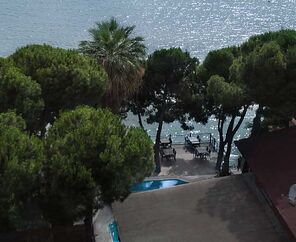 Arora Beach Hotel   4*