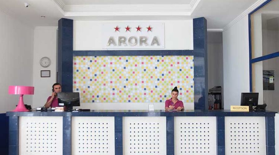 Arora Beach Hotel   4*