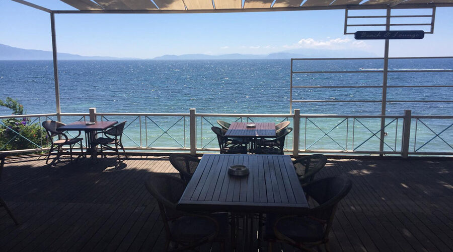 Arora Beach Hotel   4*
