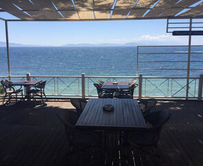 Arora Beach Hotel   4*