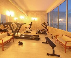 Arora Beach Hotel   4*