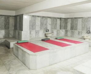 Arora Beach Hotel   4*